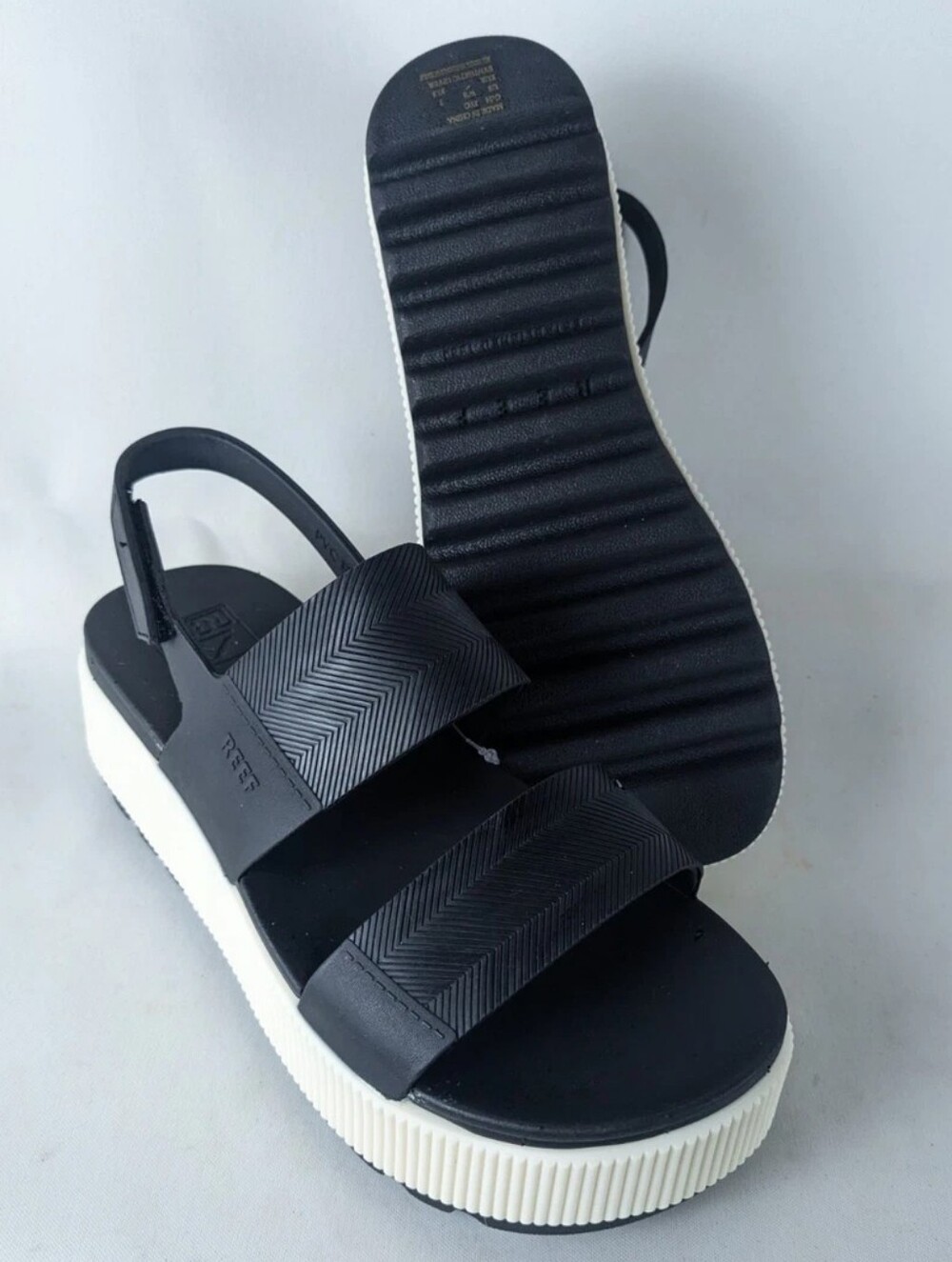 New Reef Women's Black Vintage Vista Higher Water Sandals Size 10